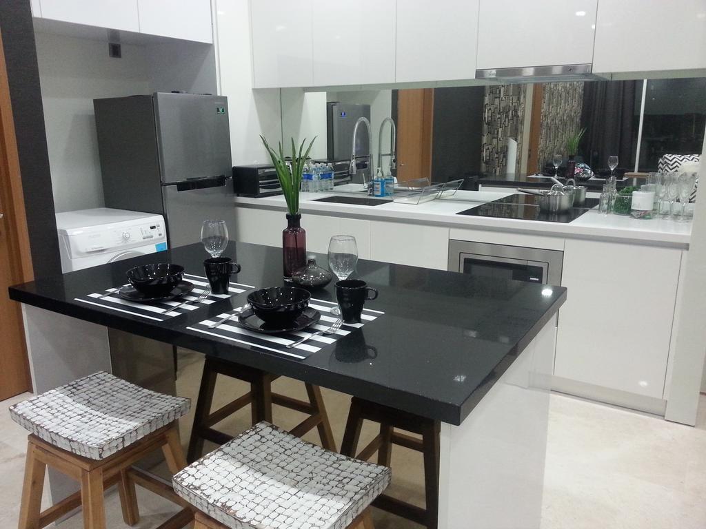 Kl101​ ​Service Suite​ ​​At Soho Suites Klcc クアラルンプール エクステリア 写真