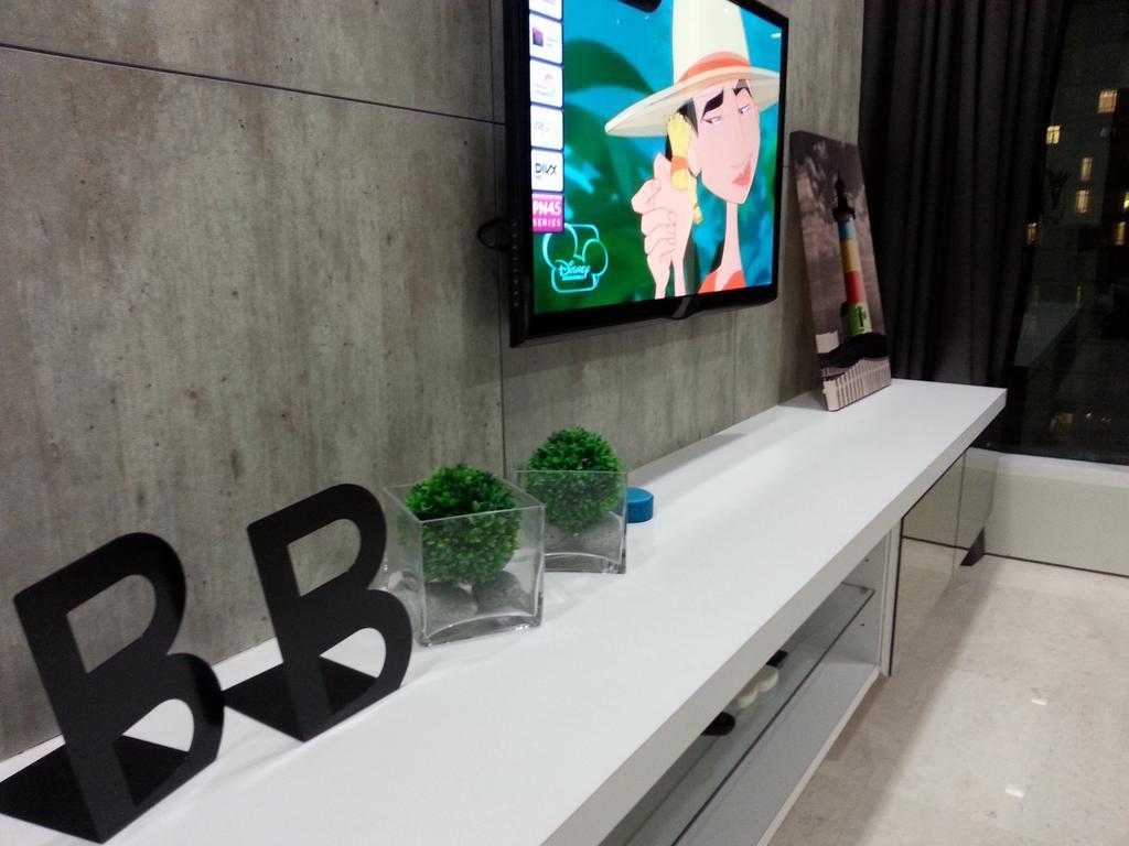 Kl101​ ​Service Suite​ ​​At Soho Suites Klcc クアラルンプール エクステリア 写真