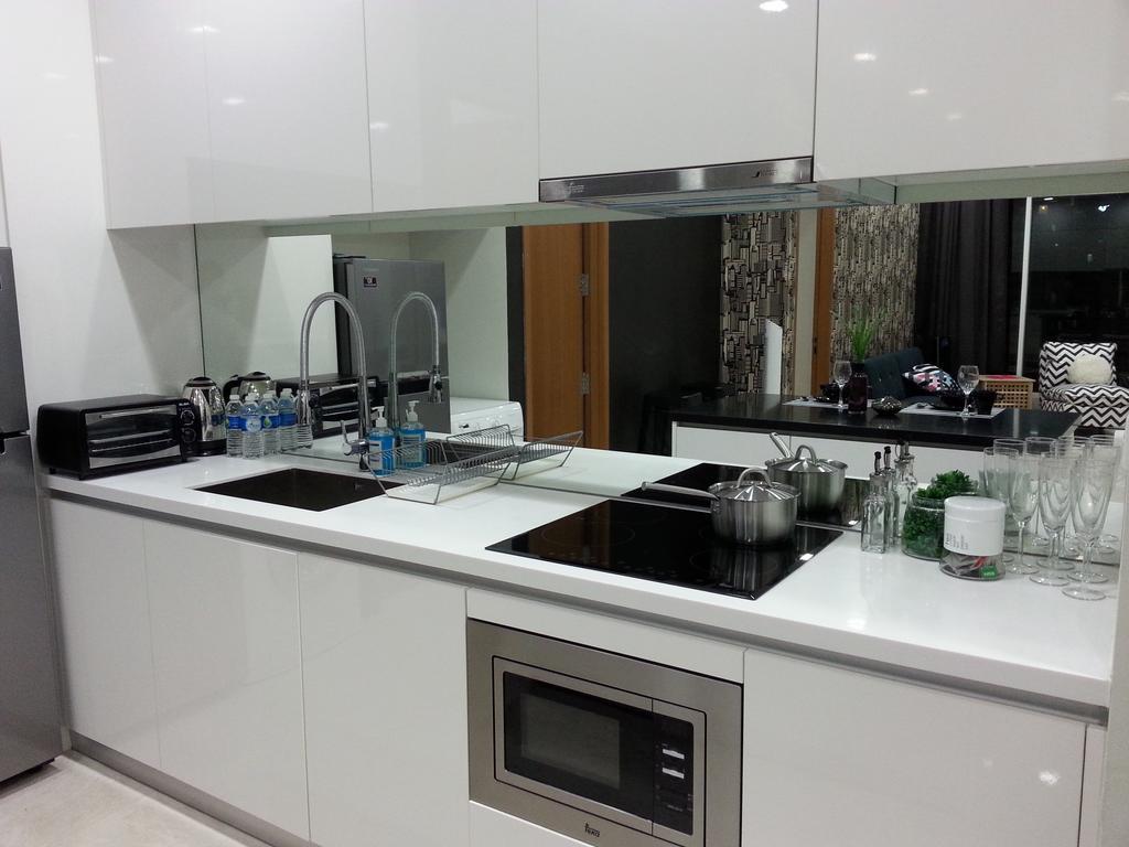 Kl101​ ​Service Suite​ ​​At Soho Suites Klcc クアラルンプール エクステリア 写真