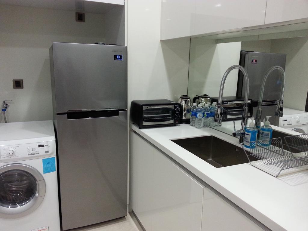 Kl101​ ​Service Suite​ ​​At Soho Suites Klcc クアラルンプール エクステリア 写真